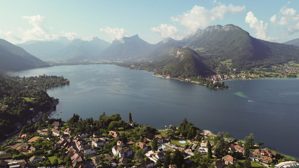 Lake Annecy drone view, popular destination for luxury weddings in the French Alps.